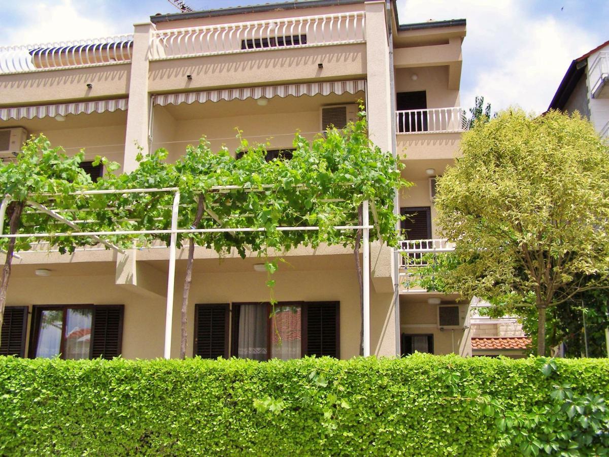 Apartment Roscic Omiš Εξωτερικό φωτογραφία